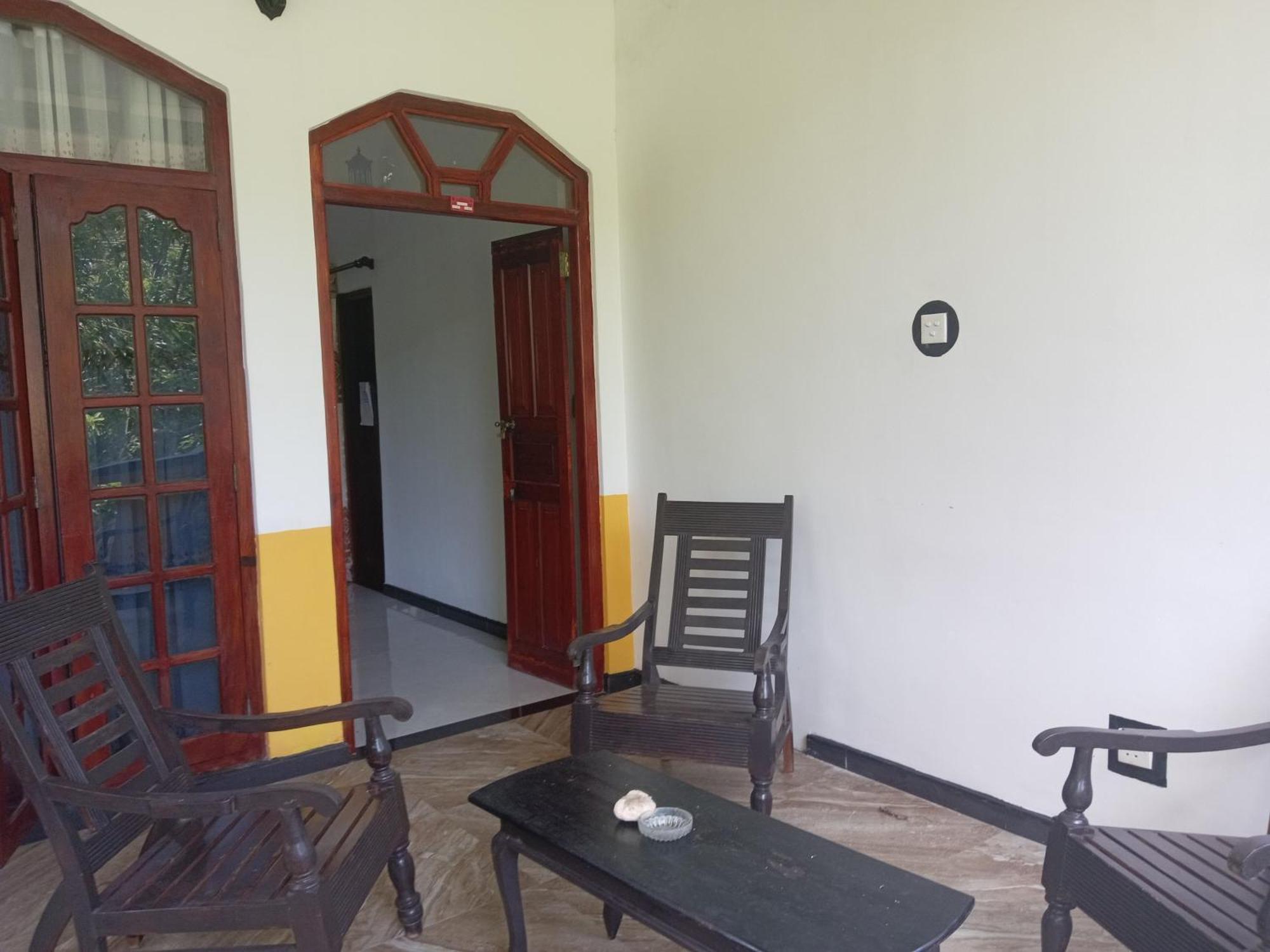 فيلا Freedom House أونا واتونا المظهر الخارجي الصورة